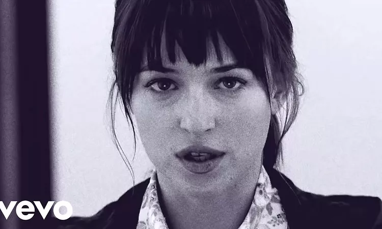 Jessie Ware - Meet Me In The Middle (From "Fifty Shades Of Grey")
