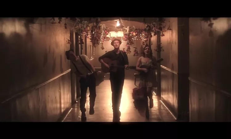 The Lumineers - Ho Hey (Official Video)