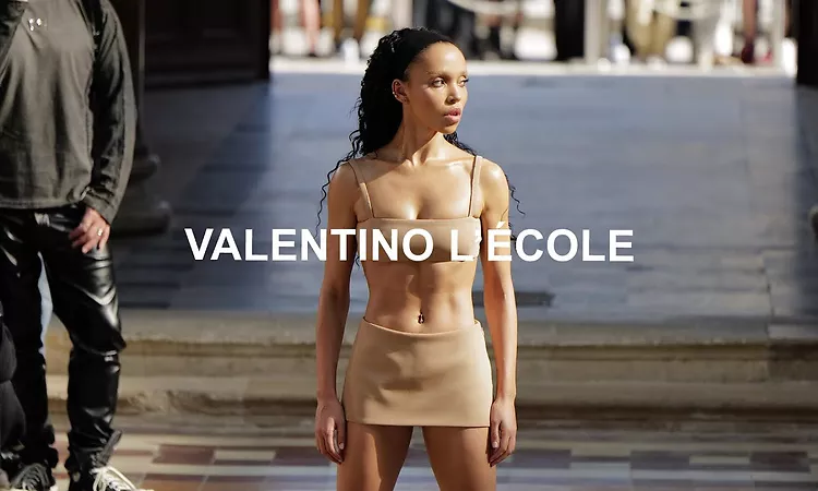 FKA twigs Performs at Valentino L??cole
