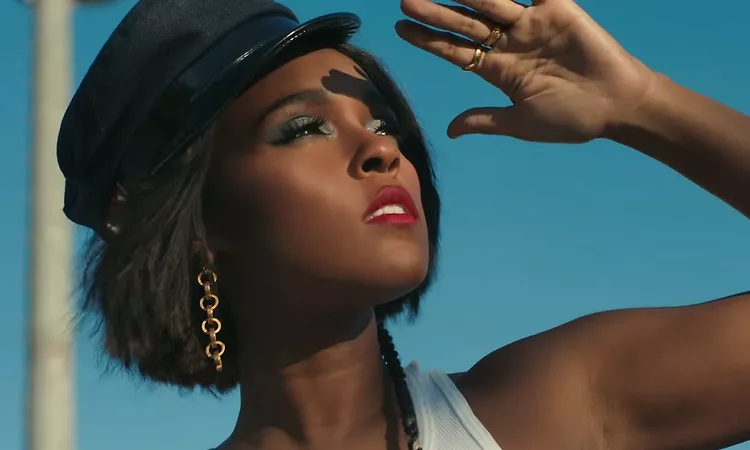 Janelle Mon?e - Screwed (feat. Zo? Kravitz) [Official Music Video]