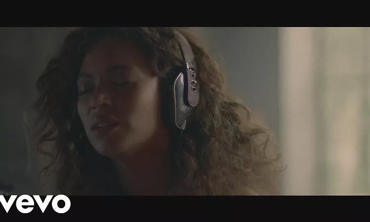 Beyonc? - Sandcastles
