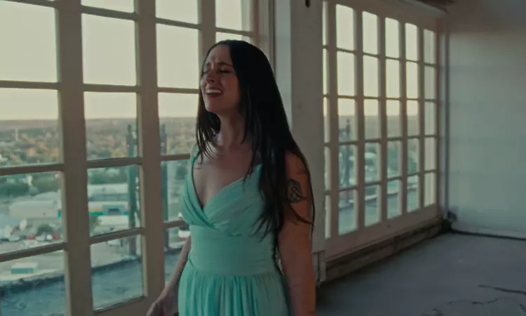 Waxahatchee - "365"