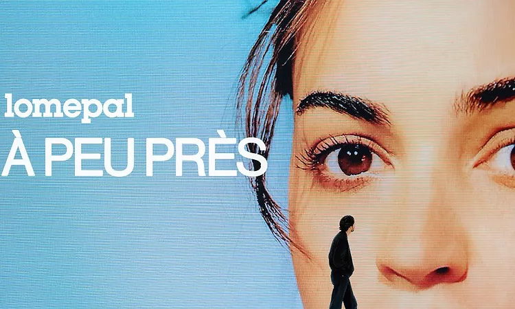 Lomepal - ? peu pr?s (lyrics video)