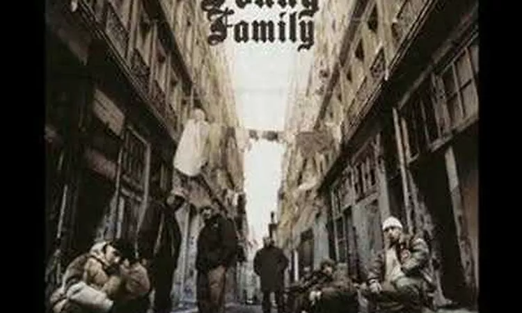 FONKY FAMILY - FILLES, FLICS, DESCENTES