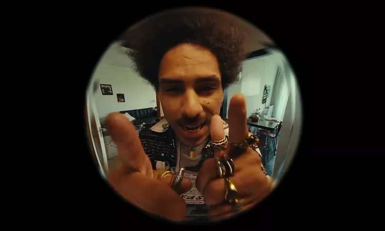 Jean Valery - DRIVE ME CRAZY (Official Music Video)
