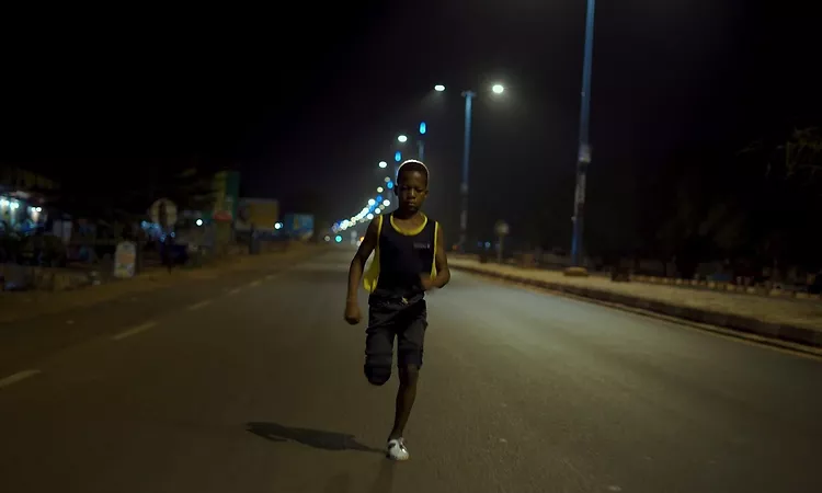 Songhoy Blues - Worry (Official Music Video)