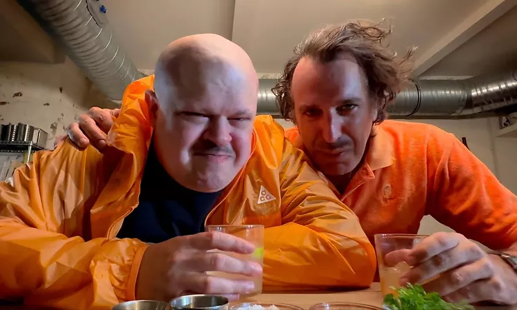 Chilly Gonzales - Nos Meilleures Vies (feat. Teki Latex) (Official Video)