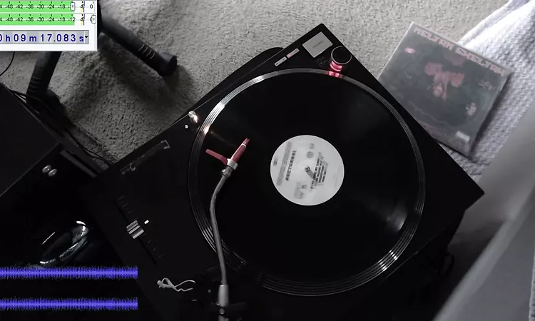 [ vinyl stacks ] Digitizing (Heltah Skeltah Nocturnal - P1 50532)