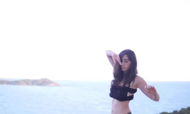 Yasmine Hamdan - Deny (official video)