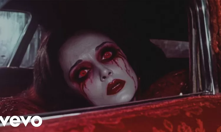 Unknown Mortal Orchestra - BOYS WITH THE CHARACTERISTICS OF WOLVES