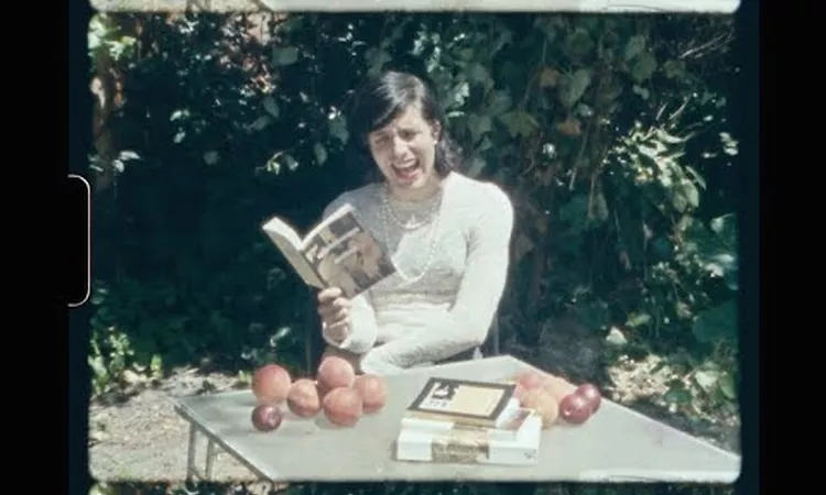 Ezra Furman - Thermometer (Official Video)