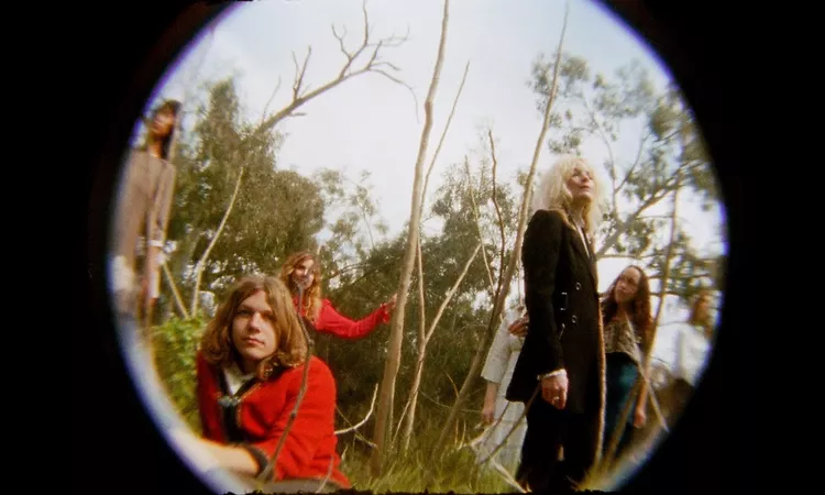 Jessica Pratt - "World on a String" (Official Video)