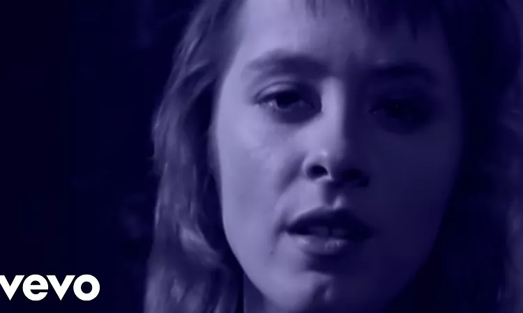 Suzanne Vega - Tom's Diner (Blue Tint Acapella Version)