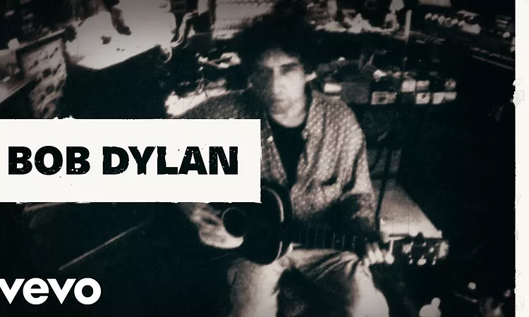 Bob Dylan - Tryin' to Get to Heaven (Official Audio)