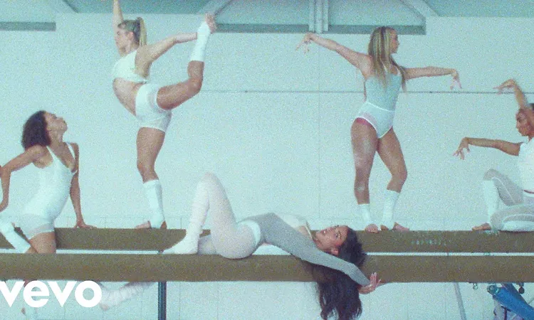 Madison Beer - yes baby (Official Music Video)