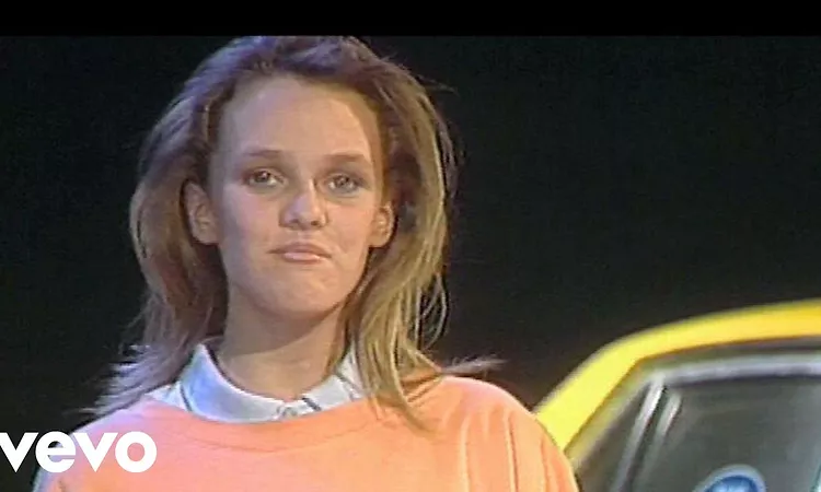 Vanessa Paradis - Joe Le Taxi (Clip Officiel remasteris
