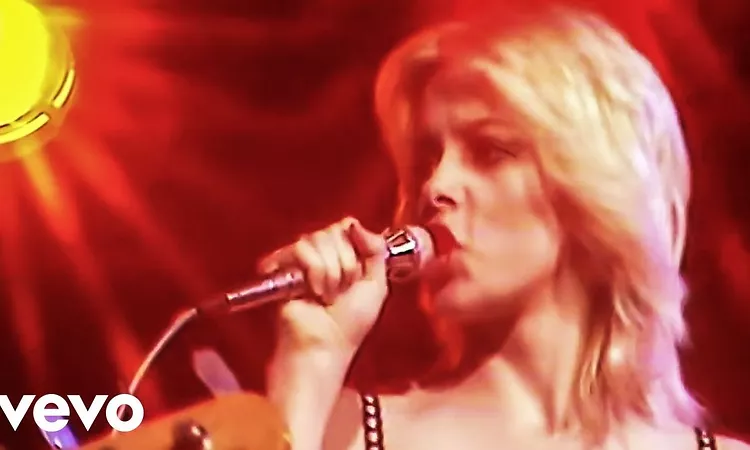 The Runaways - Cherry Bomb