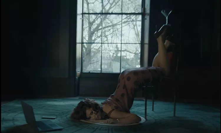 RAYE - 'Click Clack Symphony.' feat. Hans Zimmer (Official Video)