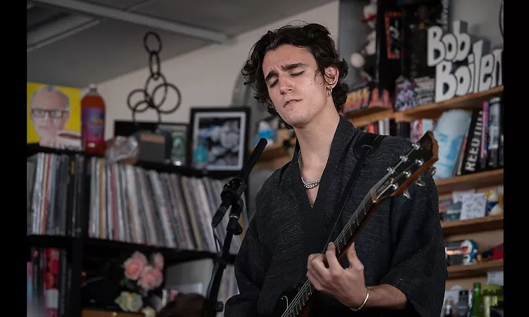 Tamino: NPR Music Tiny Desk Concert