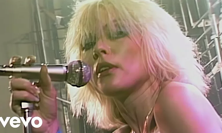 Blondie - Dreaming (Official Music Video)