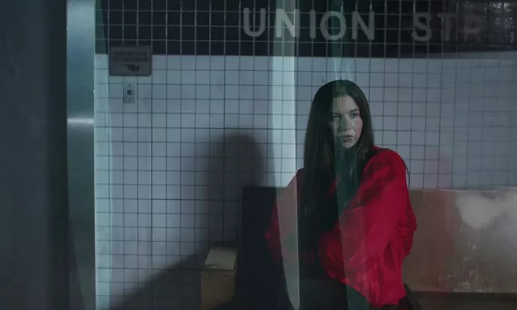 Lara Somogyi - sojourn (Official Music Video)