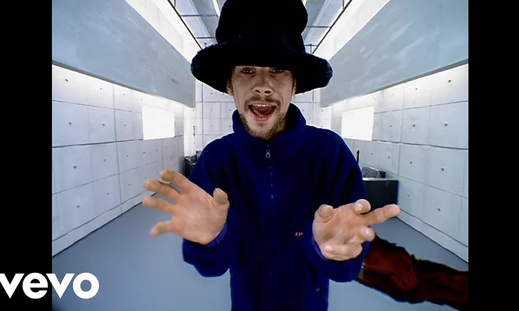 Jamiroquai - Virtual Insanity (Official Video)