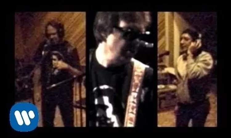 Neil Young - Sleeps With Angels (Video)