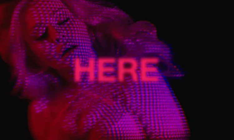  Madonna - I Feel So Free (Official Visualizer)