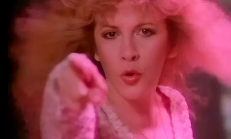 Fleetwood Mac - Gypsy (Official Music Video) [HD]