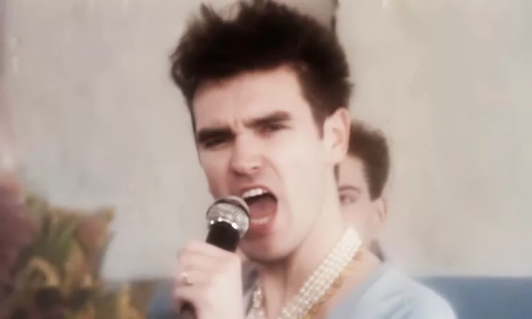 The Smiths - This Charming Man (Official Music Video)