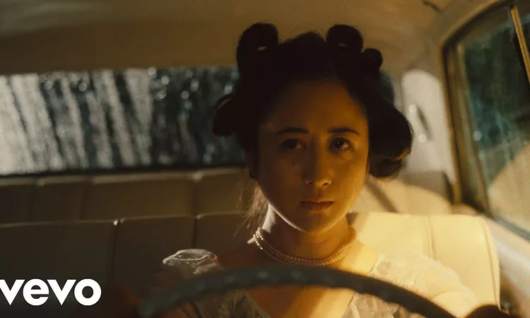 Mitski - Happy (Official Video)
