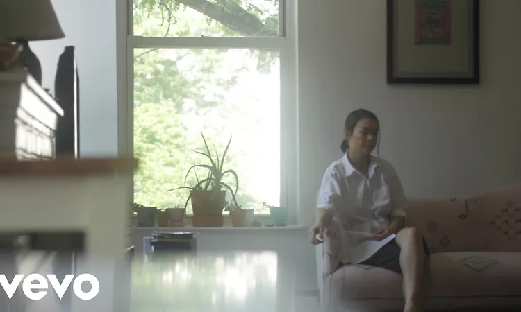 Mitski - A Burning Hill (Official Video)