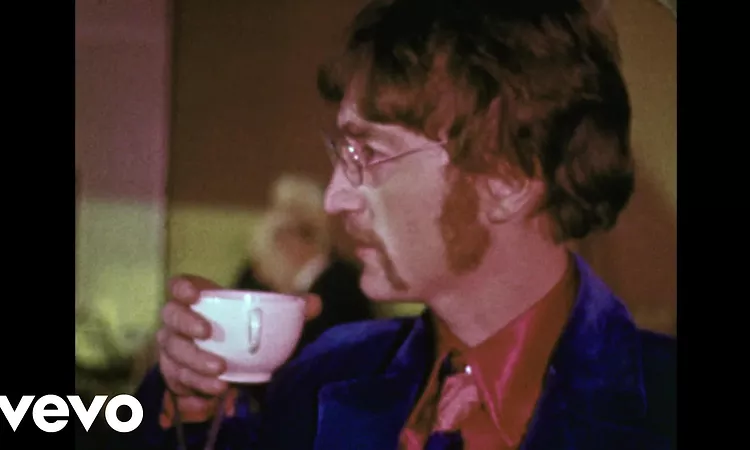 The Beatles - A Day In The Life