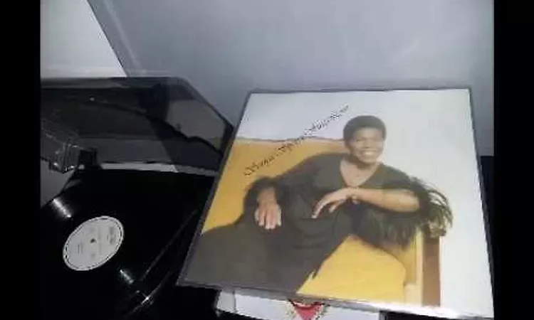 SONYA SPENCE - NOW I KNOW WHAT LOVE IS ... ????? !!! PEACE