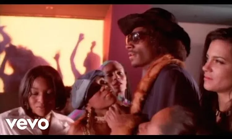 Snoop Dogg - Doggy Dogg World ft. Tha Dogg Pound, The Dramatics, Nanci Fletcher