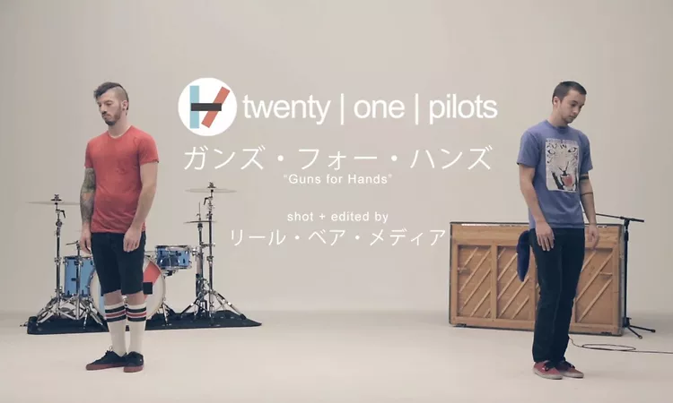 twenty one pilots: Guns For Hands [OFFICIAL VIDEO]