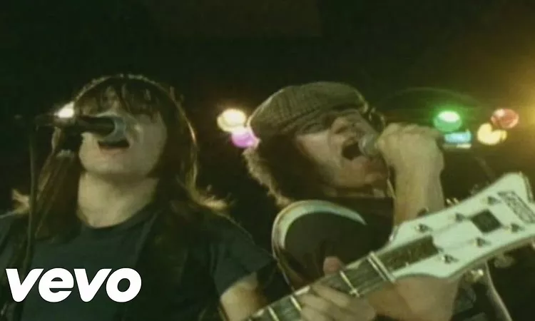 AC/DC - You Shook Me All Night Long (Official Video)
