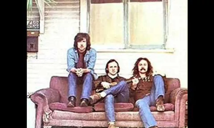 Wooden Ships - Crosby Stills Nash and Young