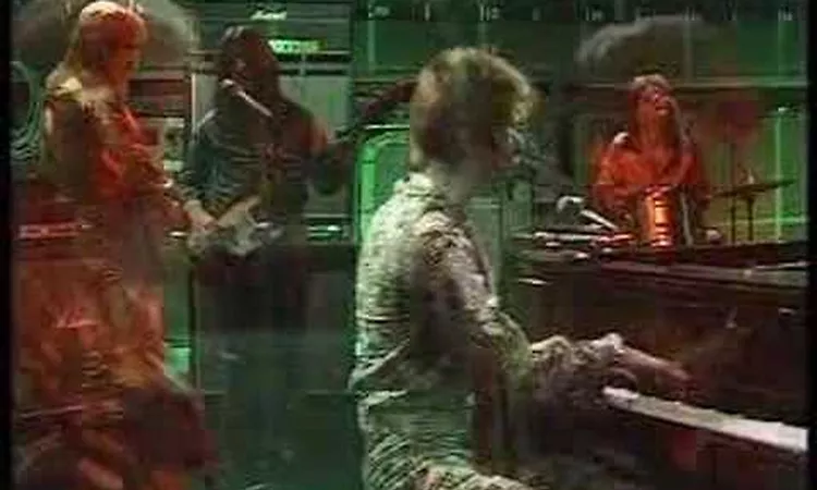 David Bowie - Oh You Pretty Things