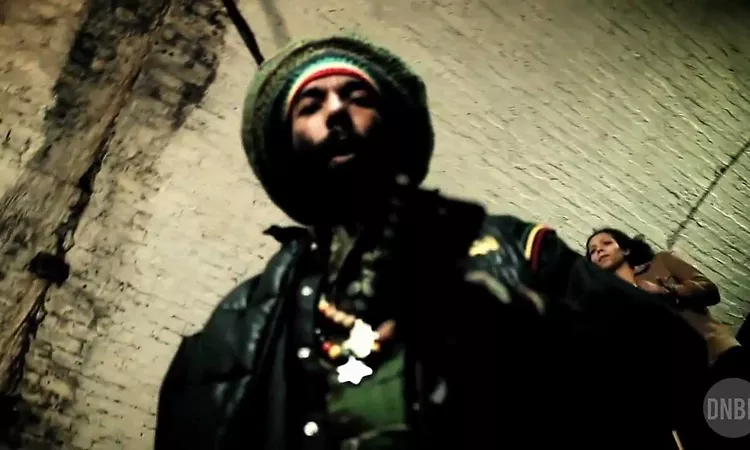 N?nci and Phoebe - Notorious ft. Congo Natty [Official Music Video]