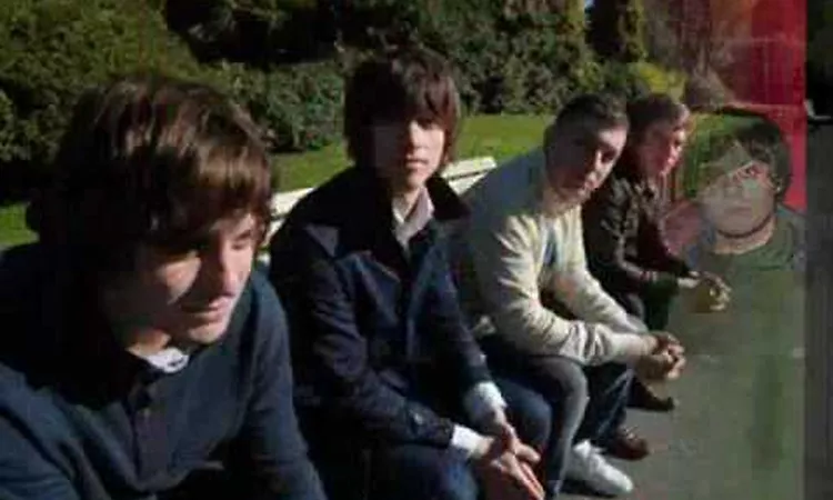 Arctic Monkeys - No Buses