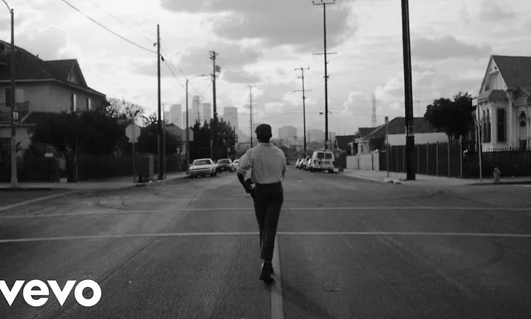 Michael Kiwanuka - Black Man In A White World