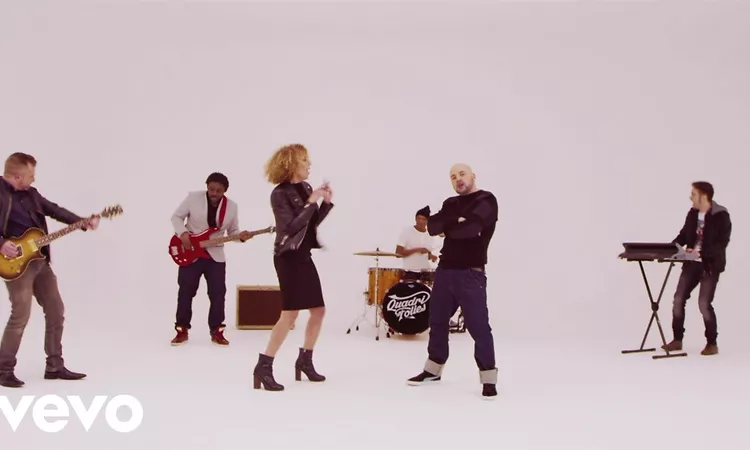 AKRO - Les femmes sont l? ft. Marie Warnant