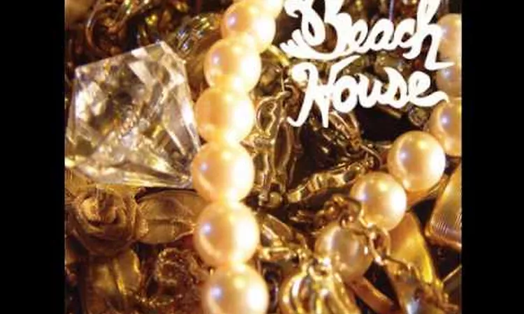 Tokyo Witch - Beach House