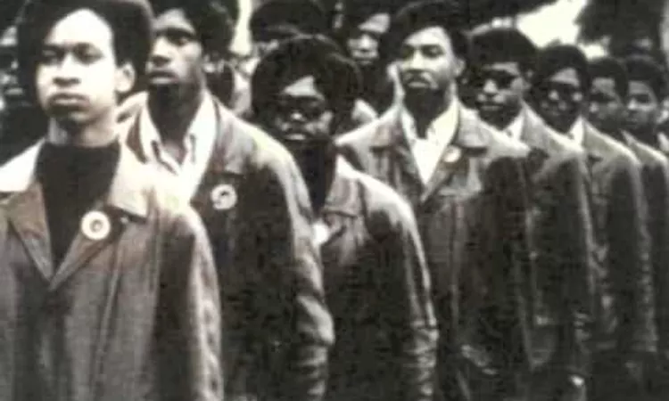 Nas & Damian Marley ft Stephen Marley- Leaders OFFICIAL VIDEO