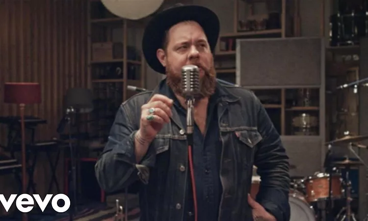 Nathaniel Rateliff & The Night Sweats - I Need Never Get Old (Music Video)