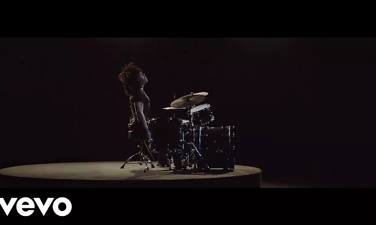 Lenny Kravitz - Low (Official Video)