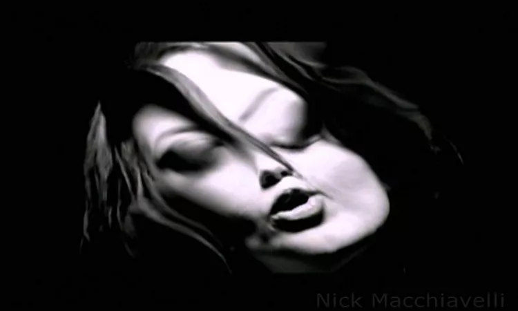 Garbage - I Think I'm Paranoid (LP Version) Music Video