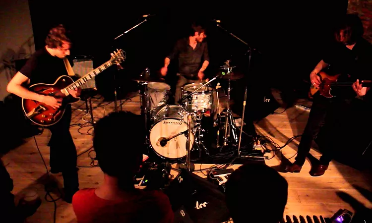 Dans Dans plays @ Cartoon's midnight basement sessions #04