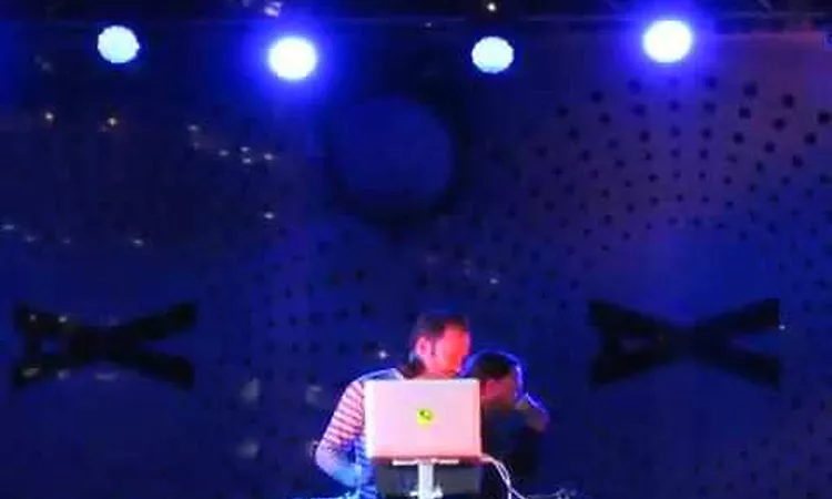 03. Interference - Alternative (Thom Yorke - Tomorrow's modern boxes)